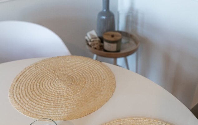 Schönes Gründerzeithaus, 7 schöne Wohnungen, teilweise mit Eigengärten, teilweise bereits eingerichtet für RBnB-Vermietung Schönes Gründerzeithaus, 7 schöne Wohnungen, teilweise mit Eigengärten, teilweise bereits eingerichtet für RBnB-Vermietung