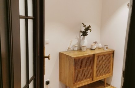 Schönes Gründerzeithaus, 7 schöne Wohnungen, teilweise mit Eigengärten, teilweise bereits eingerichtet für RBnB-Vermietung